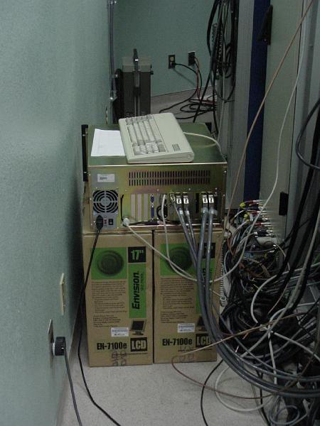 DSC01638.JPG - CREATOR: XV Version 3.10a  Rev: 12/29/94 (PNG patch 1.2)  Quality = 75, Smoothing = 0